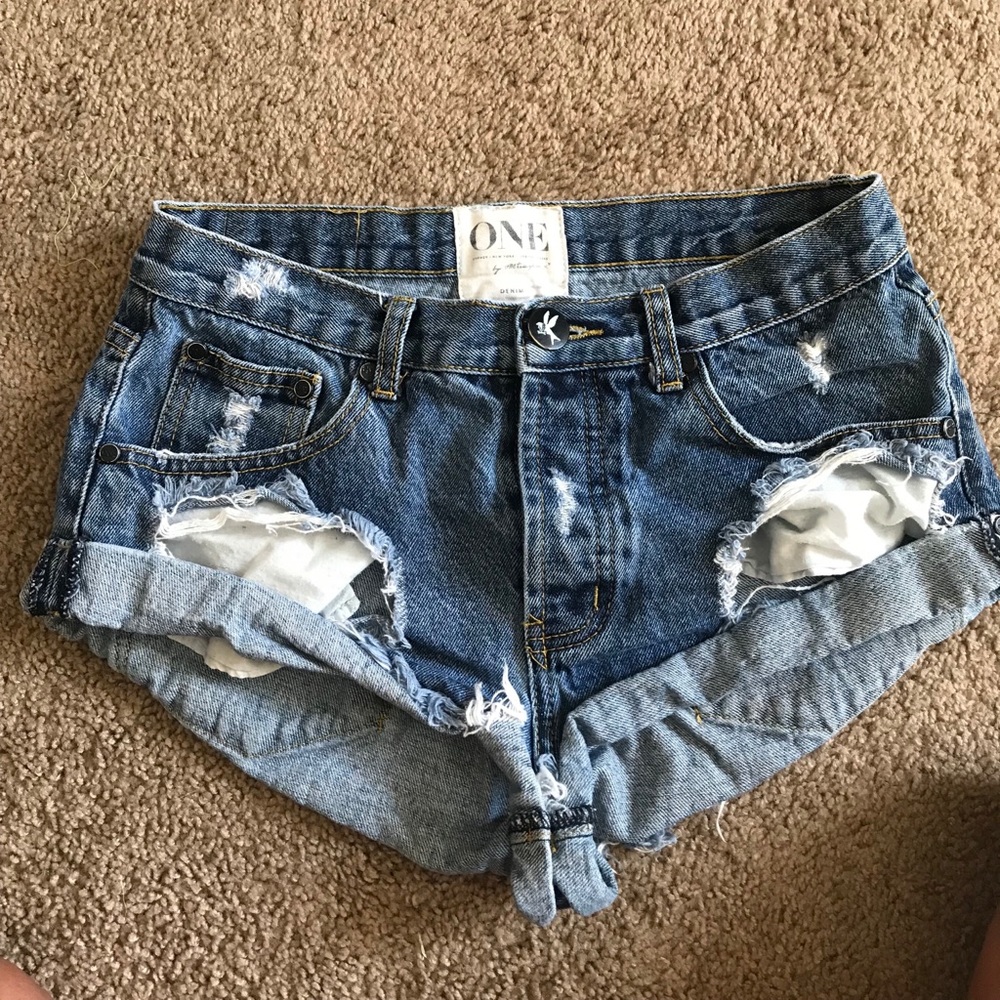One Teaspoon Denim Shorts!